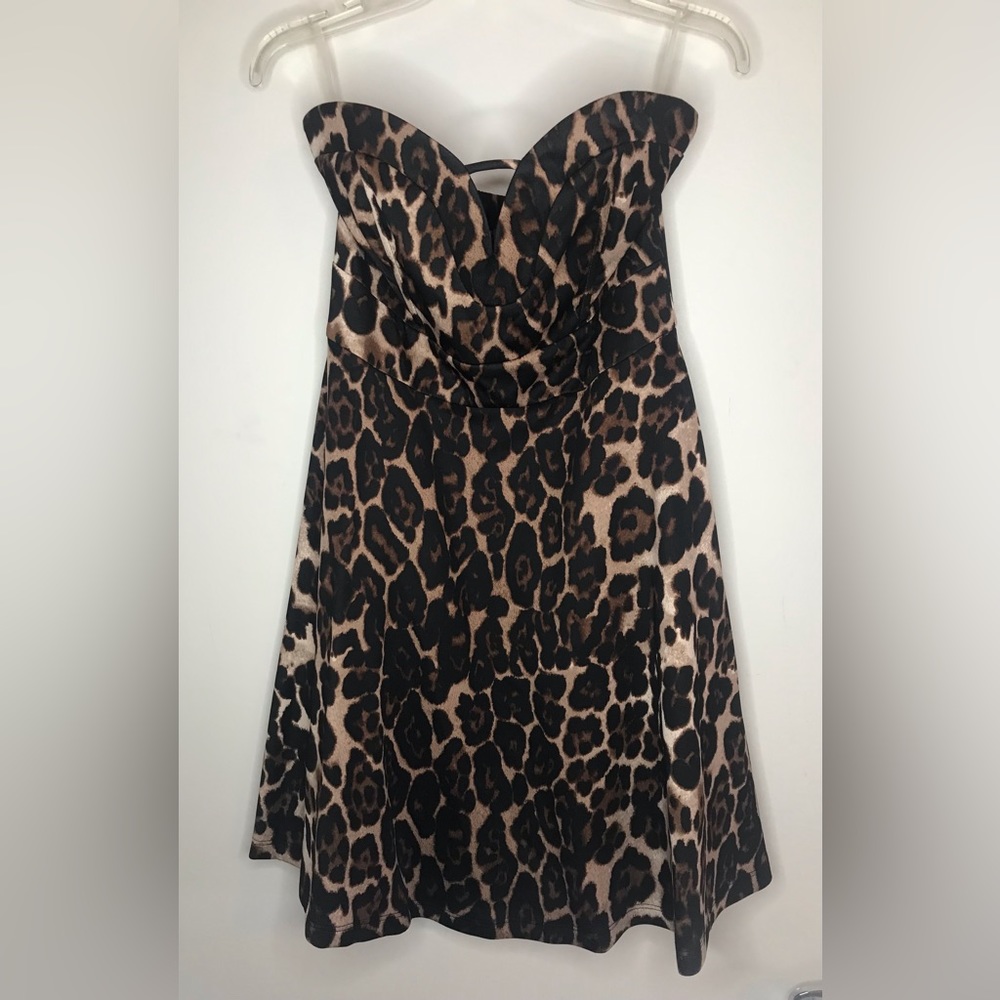 NWT 2b Bebe leopard swing dress M